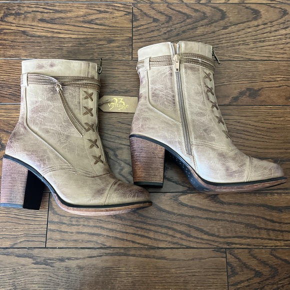 Vintage 93 Women's 9w Wide Side Zip Bianca Boots Chunky Boho Western Distressed‎ - Picture 1 of 9